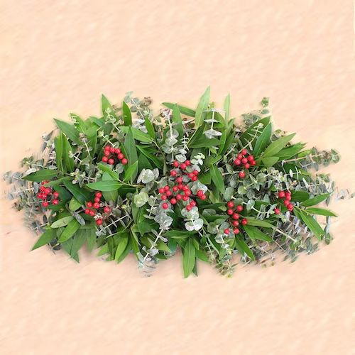 Eucalyptus Berry Centerpiece Garland